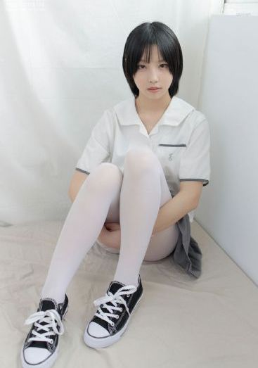 两个人的视频www_BD韩语在线播放