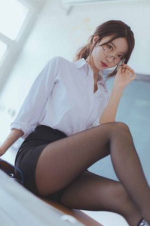 《末日孤舰第四季》电视剧_1080电影在线观看