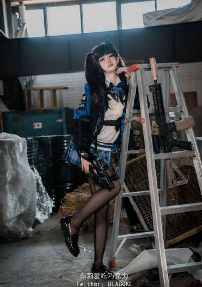 mc热狗十八岁黑白配_国产剧在线观看完整版